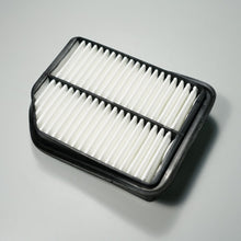 air filter for 2009 Suzuki Grand Vitara 1.6 / 2.0 oem:13780-65J00