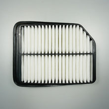 air filter for 2009 Suzuki Grand Vitara 1.6 / 2.0 oem:13780-65J00